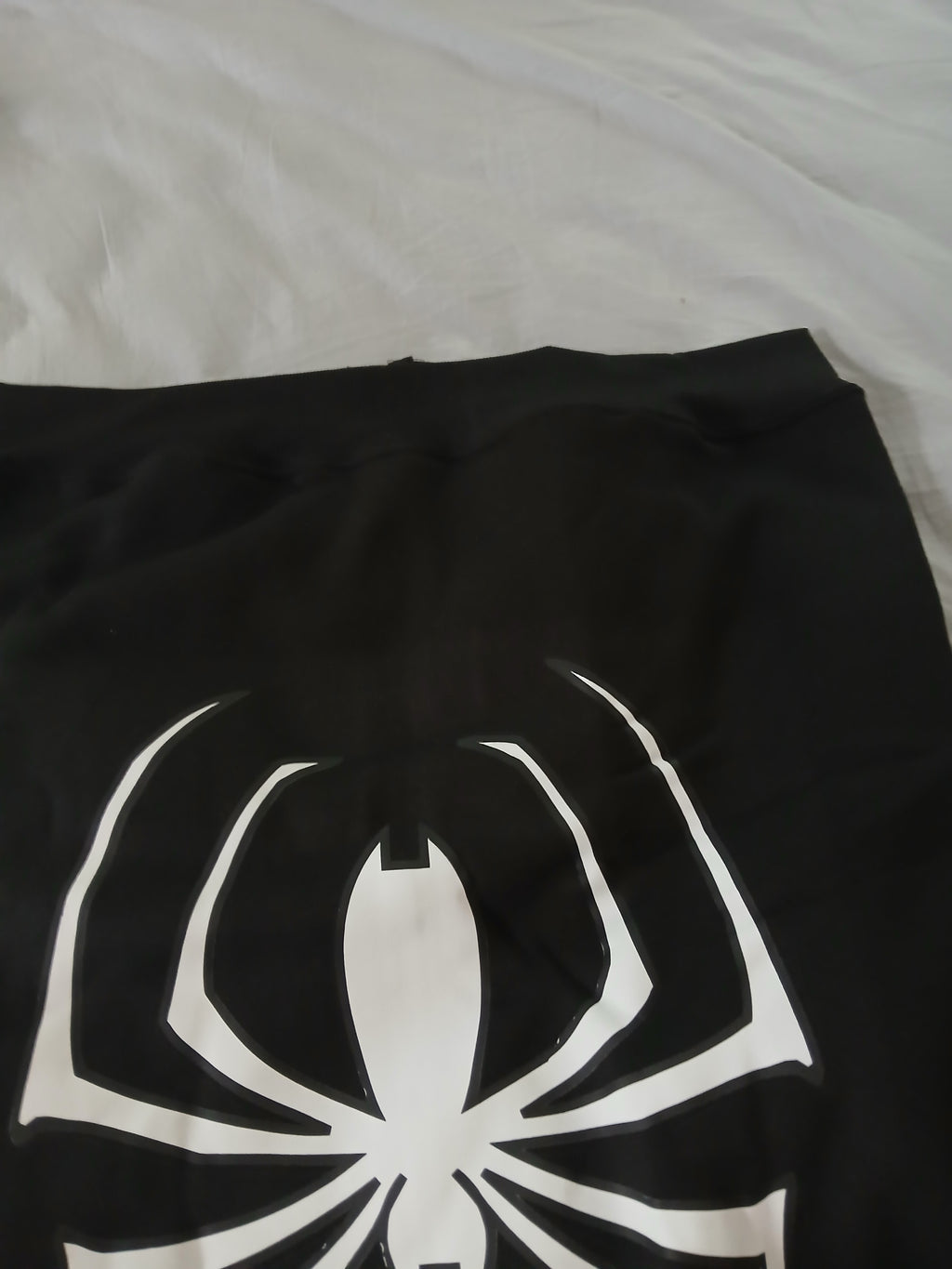 Y2K Spider Graphic Full-Zip Hoodie – Brand New / Sealed