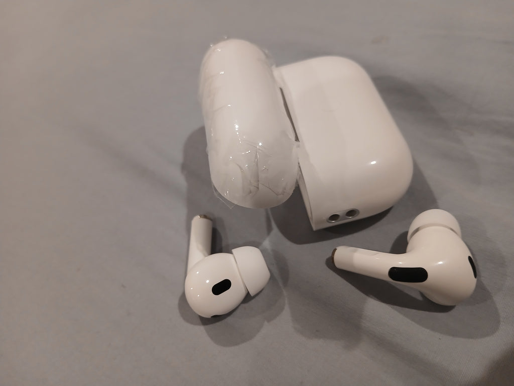 Apple AirPods Pro (2nd Generation) – Brand New / Open Box