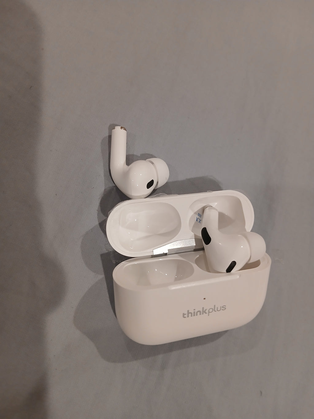 Apple AirPods Pro (2nd Generation) – Brand New / Open Box