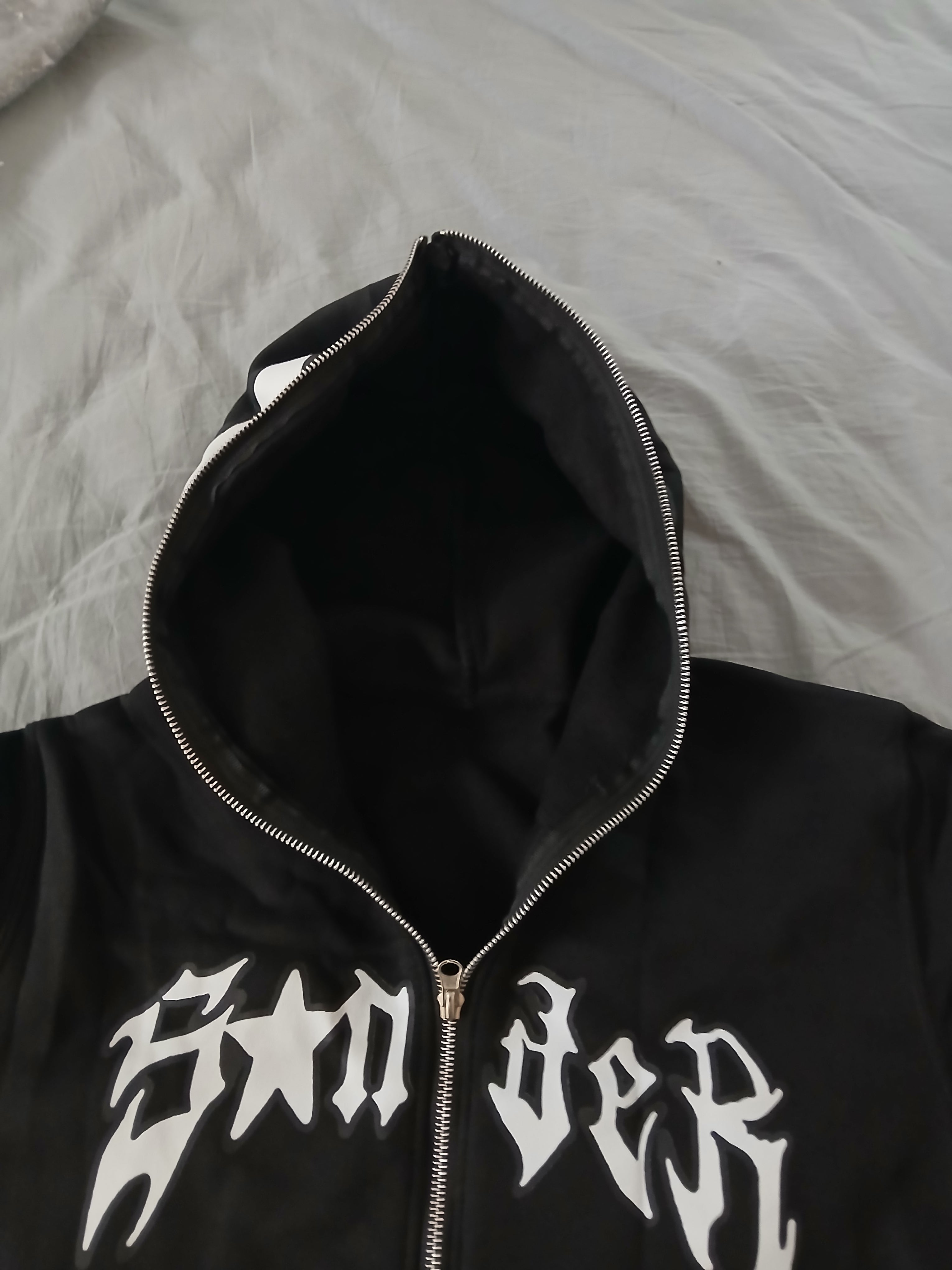Y2K Spider Graphic Full-Zip Hoodie – Brand New / Sealed